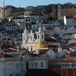 Cozy Alfama Apartment